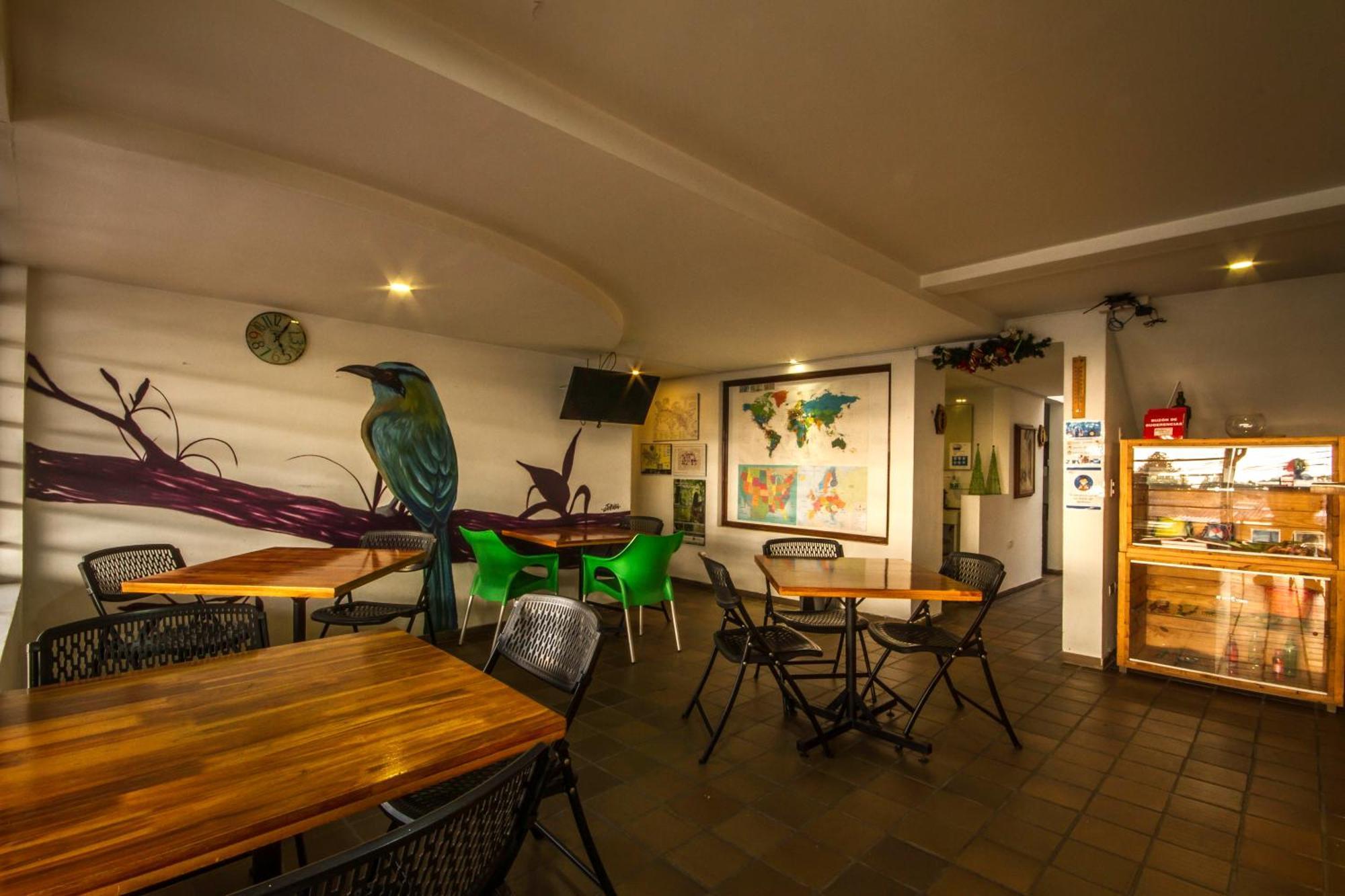 Hostal De La 57 Манисалес Экстерьер фото